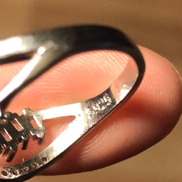 STERLING SILVER CRISSCROSSED RING SIZE 6 - Picture 7 of 8